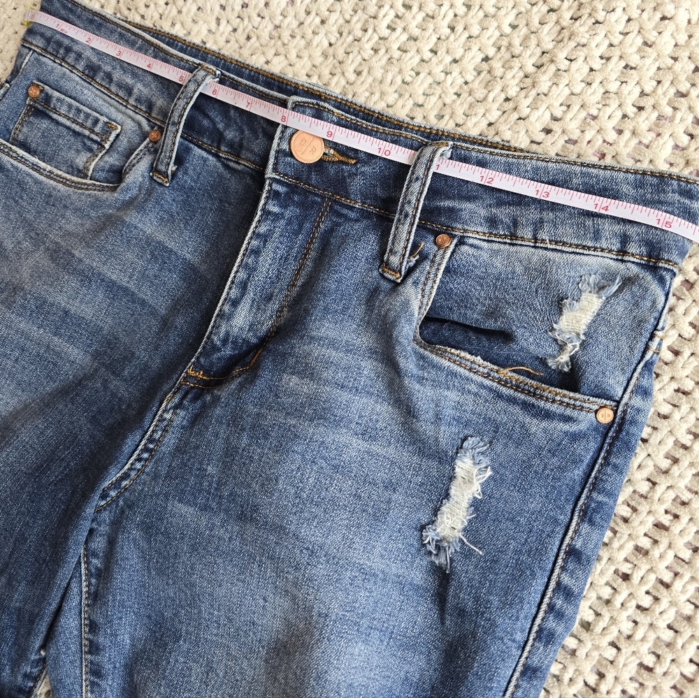 BP | Size 28 | Medium Wash Ripped Distressed Skinny Jeans - Picture 9 of 14